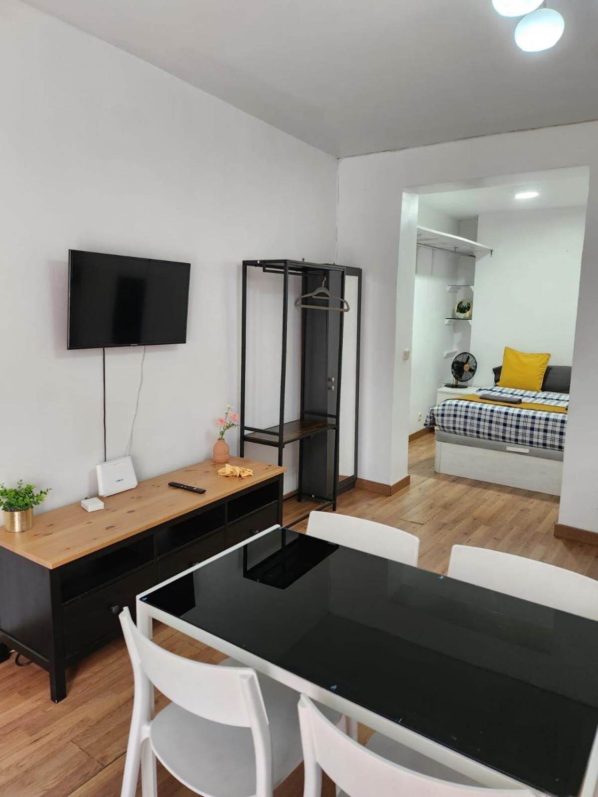 Estudio 504 M-15 Madri Exterior foto